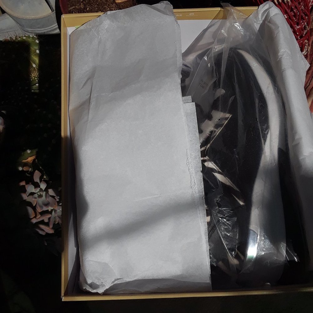 Michael Kors Georgie Calf Hair Trianers. - Picture 12 of 12